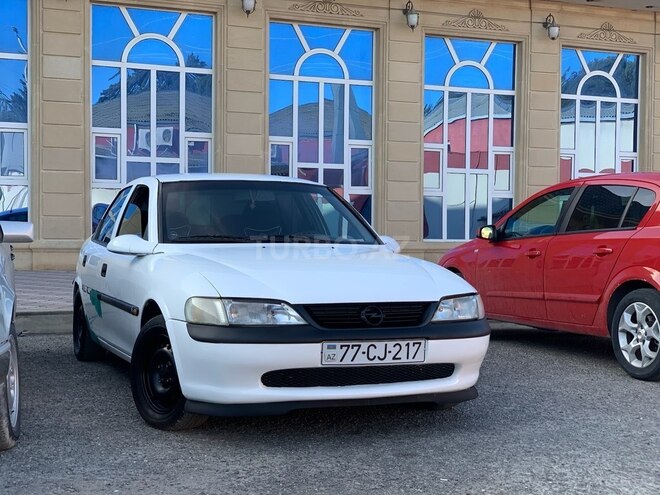 Opel Vectra 1996, 400,000 km - 1.6 l - Bakı