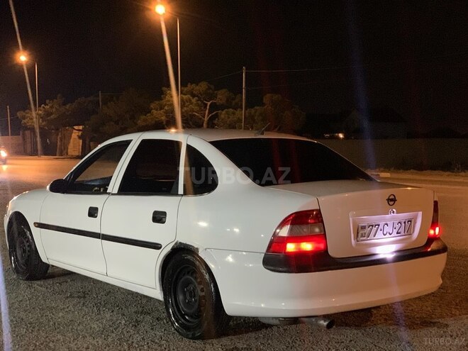 Opel Vectra 1996, 400,000 km - 1.6 l - Bakı