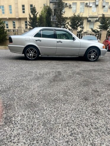 Mercedes C 220 1996, 376,784 km - 2.2 л - Bakı