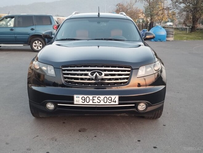 Infiniti FX35 2005, 209,000 km - 3.5 l - Zaqatala
