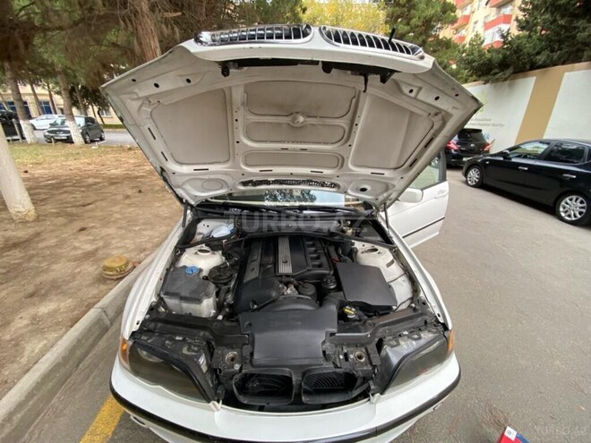 BMW 320 2003, 247,000 km - 2.2 l - Bakı