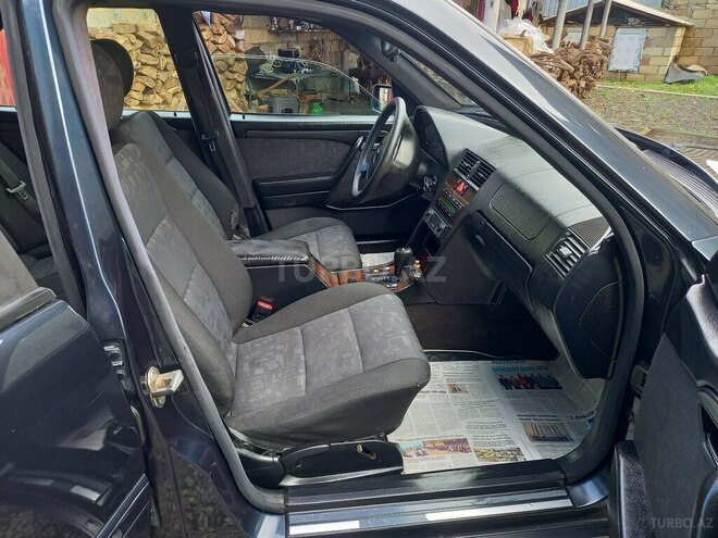 Mercedes C 200 1996, 254,896 km - 2.0 l - Masallı