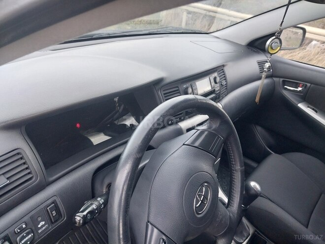 Toyota Corolla 2005, 23,700 km - 1.4 l - Bakı