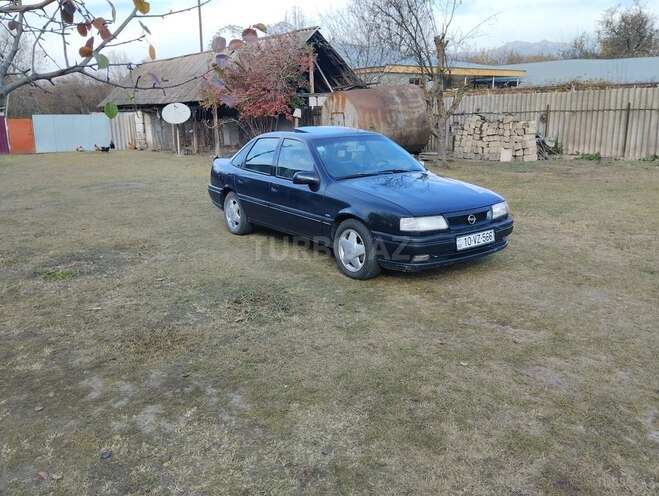 Opel Vectra 1996, 400,000 km - 1.8 l - Qax