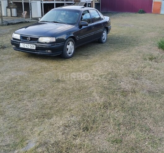 Opel Vectra 1996, 400,000 km - 1.8 l - Qax