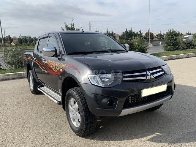 Mitsubishi L200 2012, 183,559 km - 2.5 l - Bakı