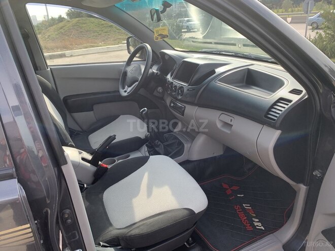 Mitsubishi L200 2012, 183,559 km - 2.5 l - Bakı