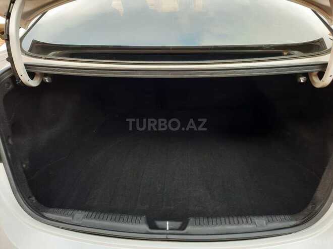 Hyundai Elantra 2015, 111,000 km - 1.8 л - Saatlı