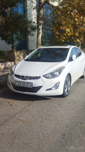 Hyundai Elantra 2015, 111,000 km - 1.8 л - Saatlı