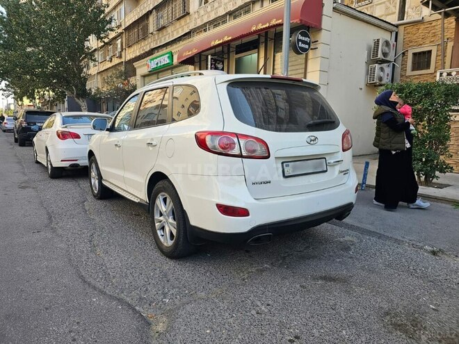 Hyundai Santa Fe 2010, 196,000 km - 2.4 л - Bakı