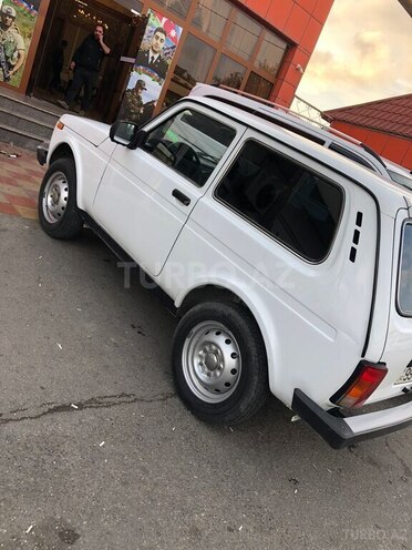 LADA (VAZ) Niva 2015, 132,000 km - 1.7 л - Bakı