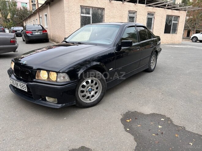 BMW 318 1998, 356,456 km - 1.8 l - Sumqayıt