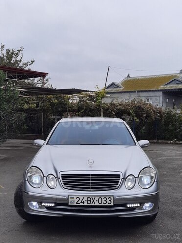 Mercedes E 240 2003, 290,000 km - 2.6 l - Hacıqabul