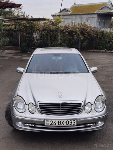 Mercedes E 240 2003, 290,000 km - 2.6 l - Hacıqabul