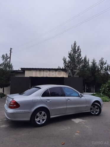 Mercedes E 240 2003, 290,000 km - 2.6 l - Hacıqabul
