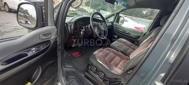 Hyundai H-1 2005, 323,232 km - 2.5 l - Bakı
