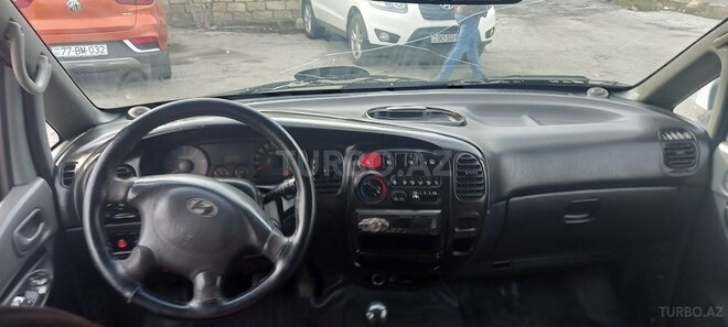 Hyundai H-1 2005, 323,232 km - 2.5 l - Bakı