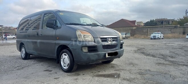 Hyundai H-1 2005, 323,232 km - 2.5 l - Bakı
