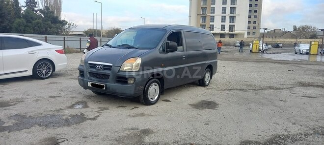 Hyundai H-1 2005, 323,232 km - 2.5 l - Bakı