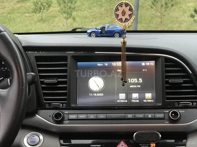 Hyundai Elantra 2017, 136,794 km - 2.0 l - Bakı