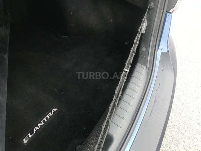 Hyundai Elantra 2017, 136,794 km - 2.0 l - Bakı