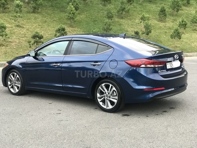 Hyundai Elantra 2017, 136,794 km - 2.0 l - Bakı