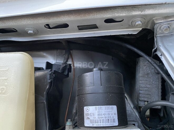 Mercedes C 220 1998, 463,000 km - 2.2 l - Saatlı