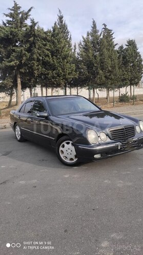 Mercedes E 220 1999, 366,000 km - 2.2 l - Bakı