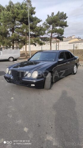 Mercedes E 220 1999, 366,000 km - 2.2 l - Bakı