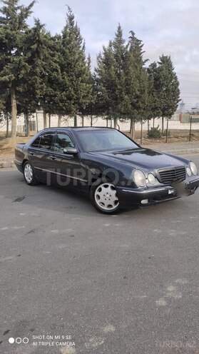 Mercedes E 220 1999, 366,000 km - 2.2 l - Bakı