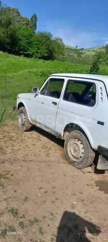 LADA (VAZ) Niva 1988, 350,000 km - 1.6 l - Lerik