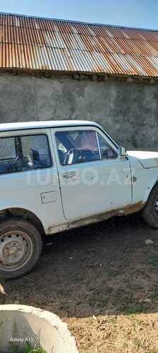 LADA (VAZ) Niva 1988, 350,000 km - 1.6 l - Lerik