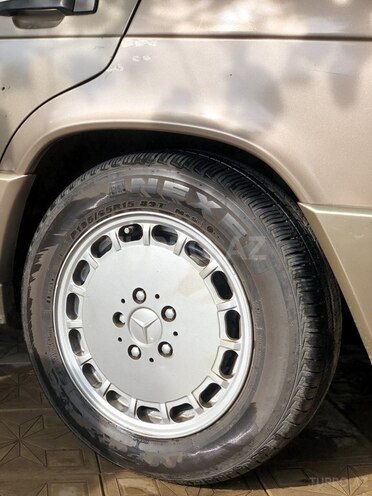 Mercedes 190 1991, 327,000 km - 2.0 л - Cəlilabad