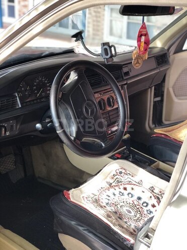 Mercedes 190 1991, 327,000 km - 2.0 л - Cəlilabad