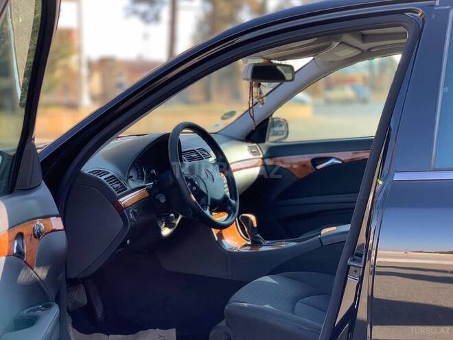 Mercedes E 220 2006, 250,000 km - 2.2 l - 