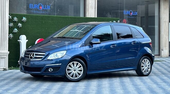 Mercedes B 170 2008, 89,000 km - 1.7 л - Bakı