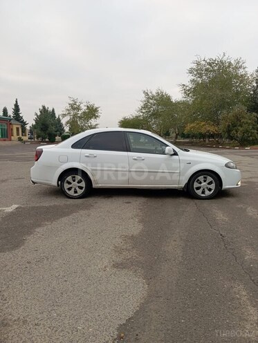 Daewoo Gentra 2014, 271,000 km - 1.5 l - Şirvan