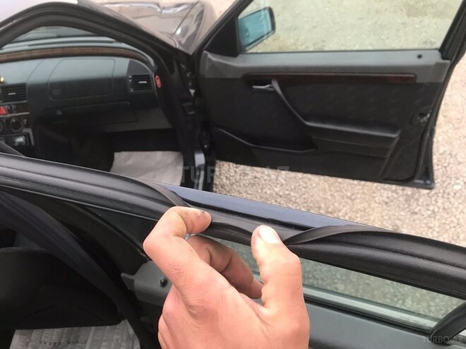 Mercedes C 180 1996, 307,452 km - 1.8 l - Bakı