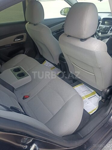 Chevrolet Cruze 2015, 220,055 km - 1.4 л - Şəki