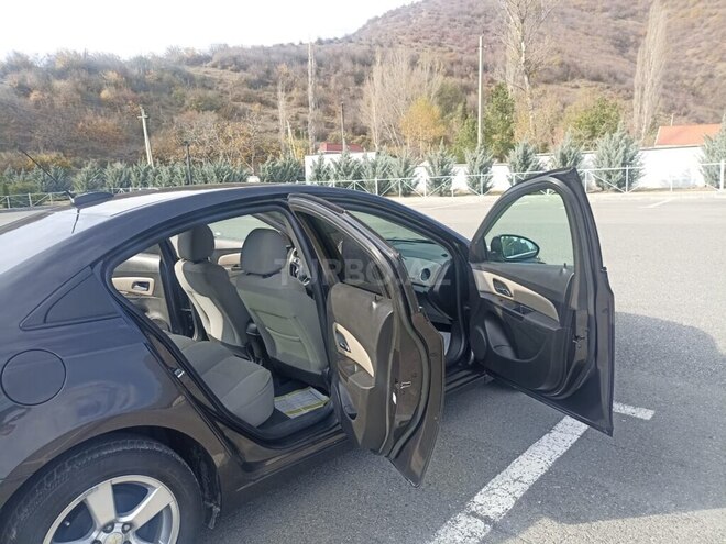 Chevrolet Cruze 2015, 220,055 km - 1.4 л - Şəki