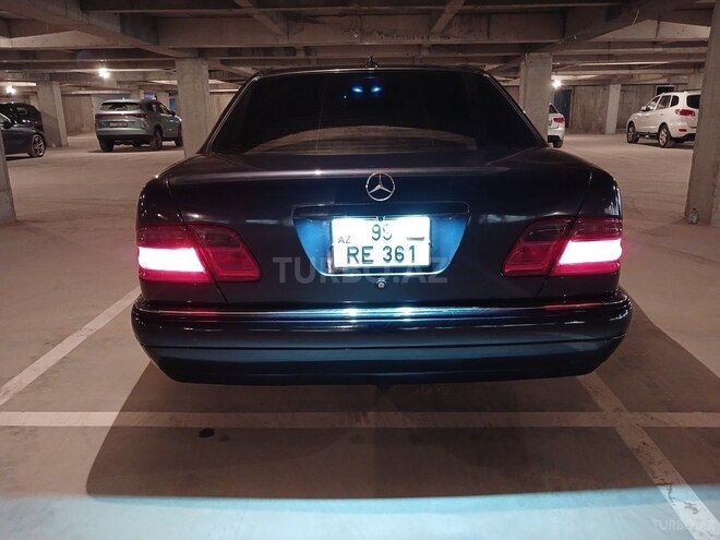 Mercedes E 240 1999, 377,000 km - 2.4 l - Bakı