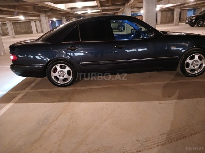 Mercedes E 240 1999, 377,000 km - 2.4 l - Bakı