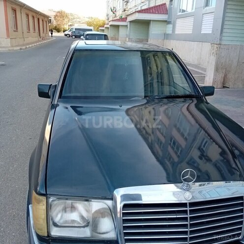 Mercedes 190 1991, 300,000 km - 2.5 л - Naxçıvan