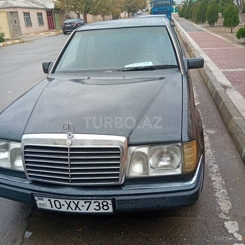 Mercedes 190 1991, 300,000 km - 2.5 л - Naxçıvan
