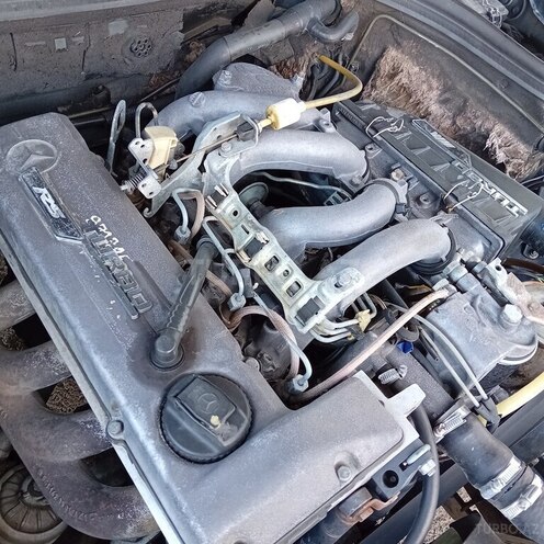 Mercedes 190 1991, 300,000 km - 2.5 л - Naxçıvan