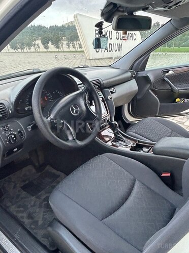 Mercedes C 240 2002, 251,000 km - 2.6 л - Bakı