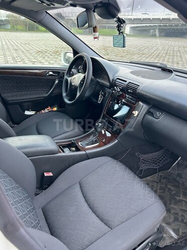 Mercedes C 240 2002, 251,000 km - 2.6 л - Bakı