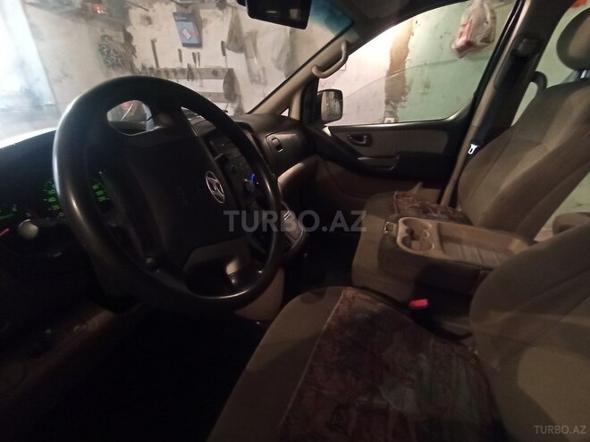 Hyundai H-1 2012, 320,000 km - 2.9 л - Bakı