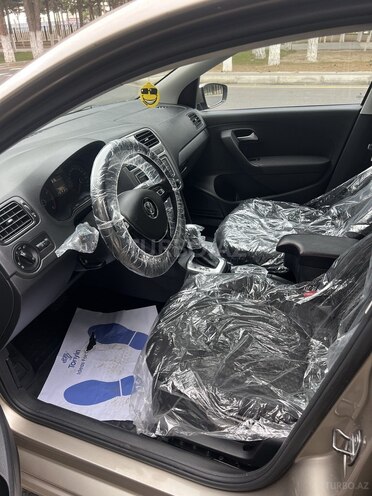Volkswagen Polo 2020, 172,000 km - 1.6 l - Bakı