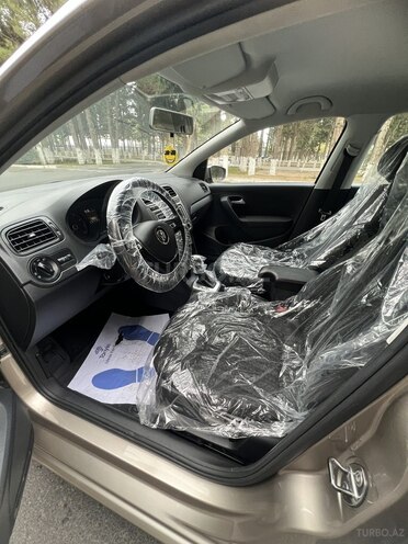 Volkswagen Polo 2020, 172,000 km - 1.6 l - Bakı